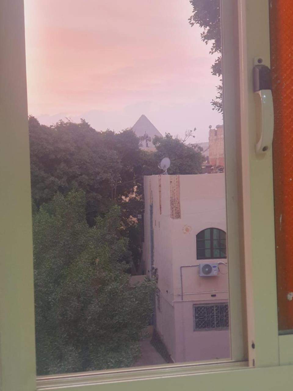 Sobba Pyramids View - Guest House Kafret el-Gabal エクステリア 写真